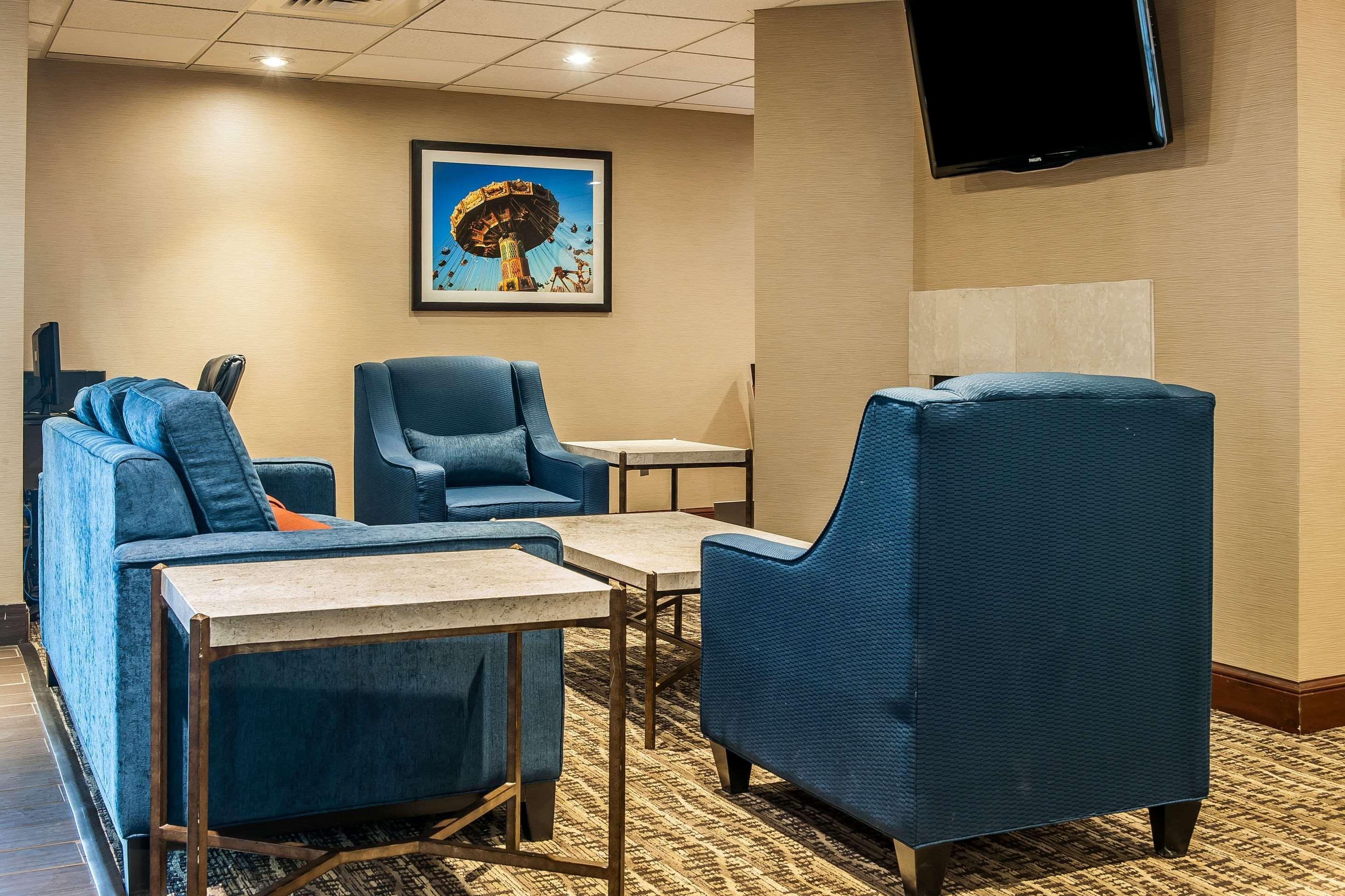 Comfort Inn Pickerington Exterior photo
