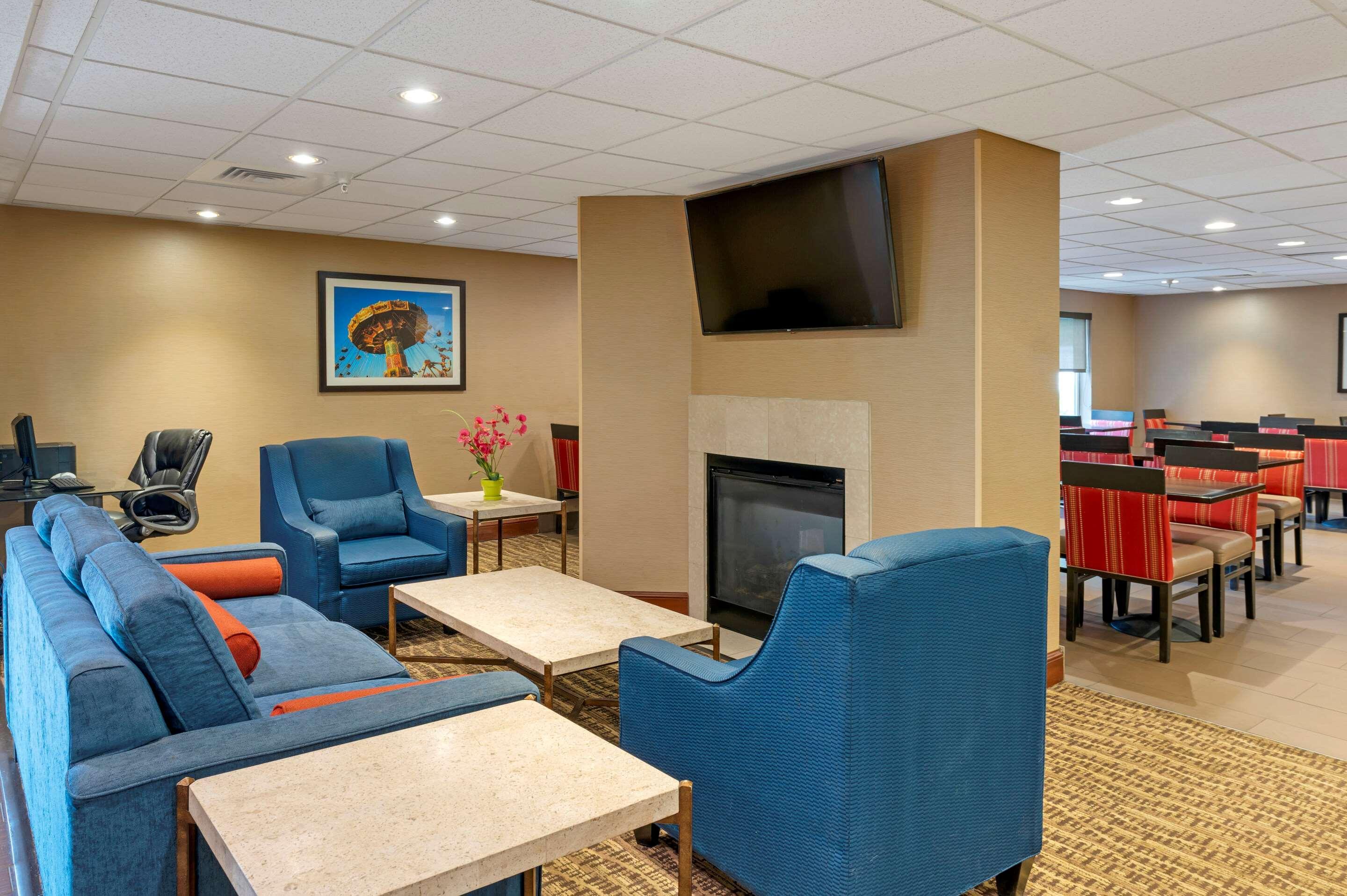 Comfort Inn Pickerington Exterior photo